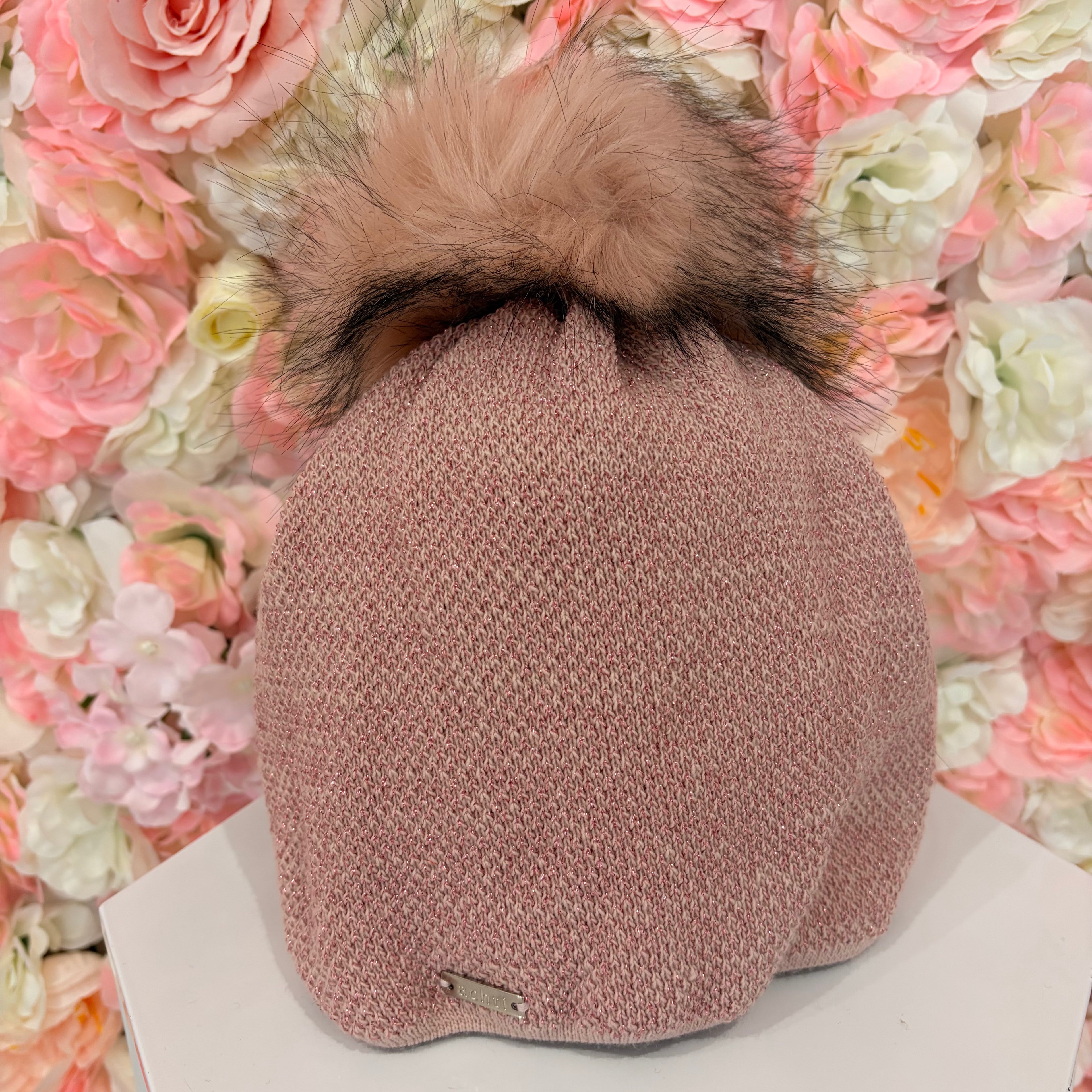 Bonnet Achti