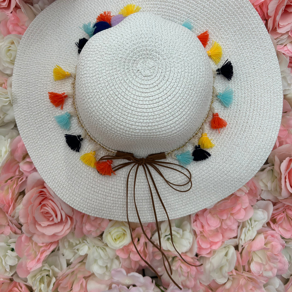 Chapeau Mar & Co