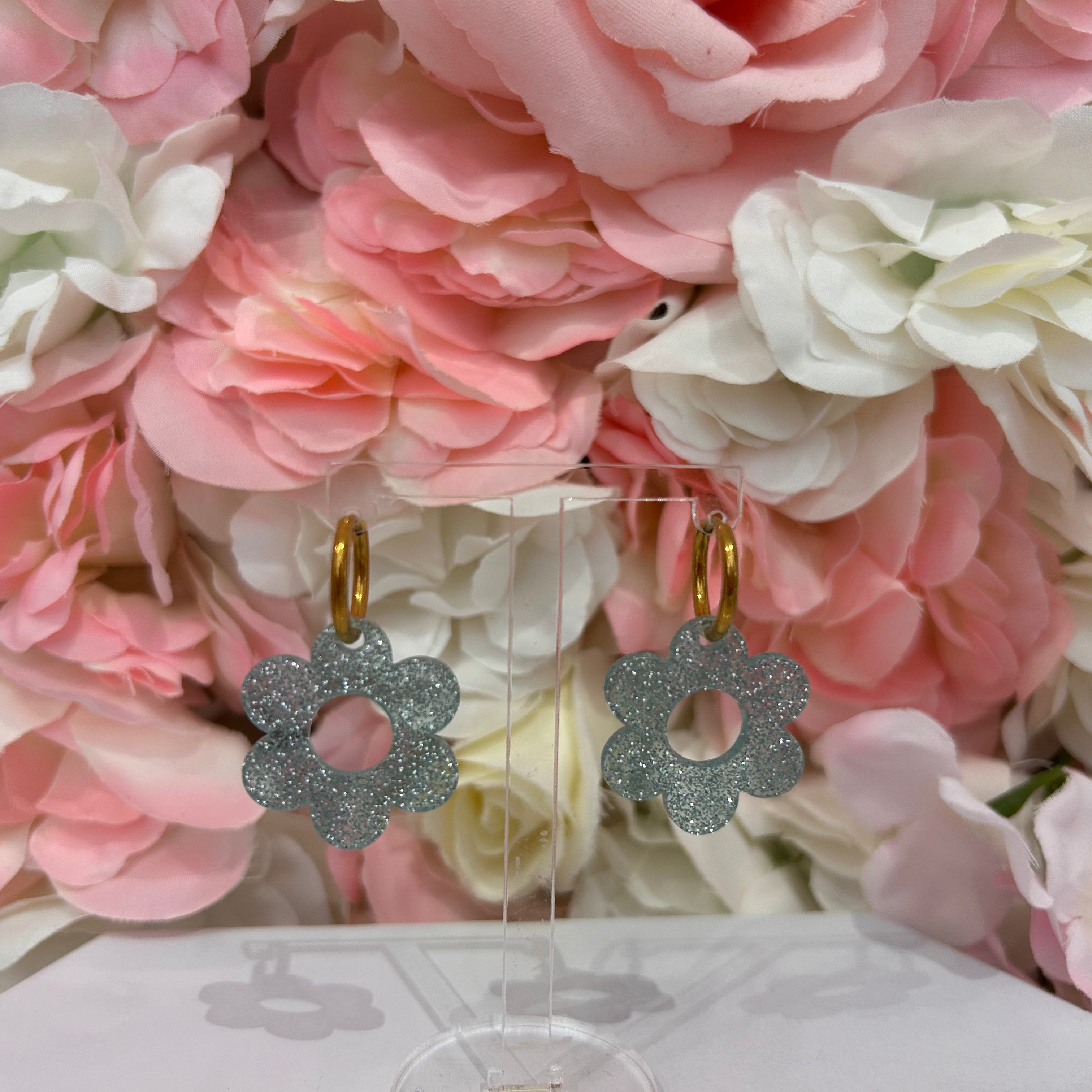 Boucles fleur pailletées