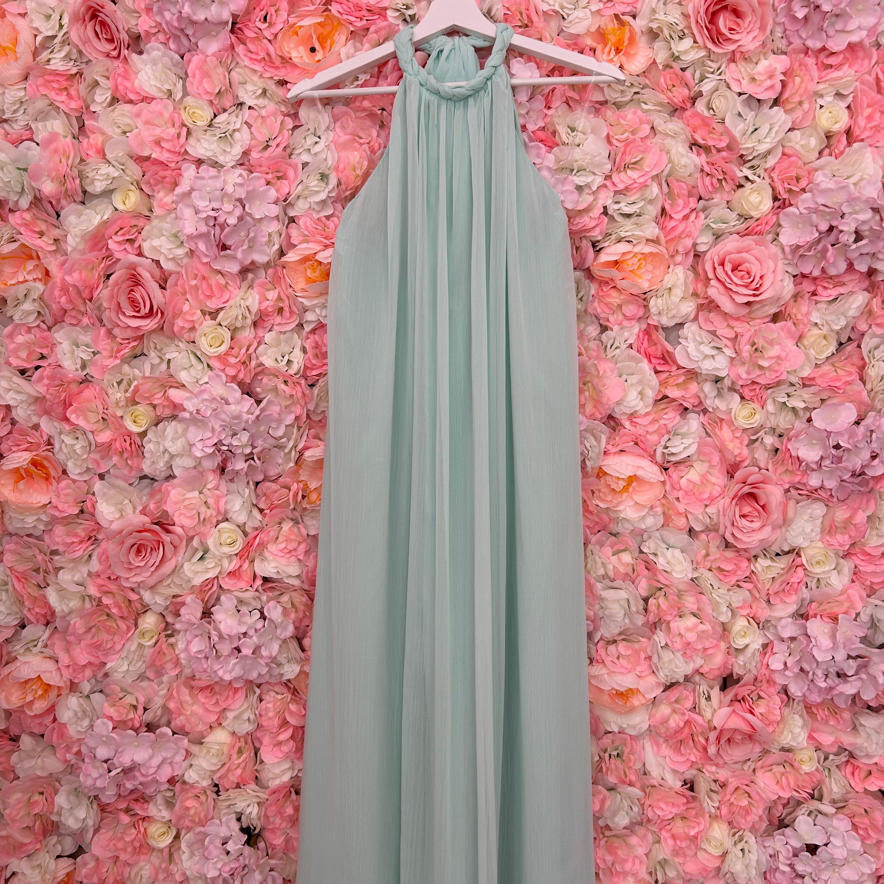 Robe Aura