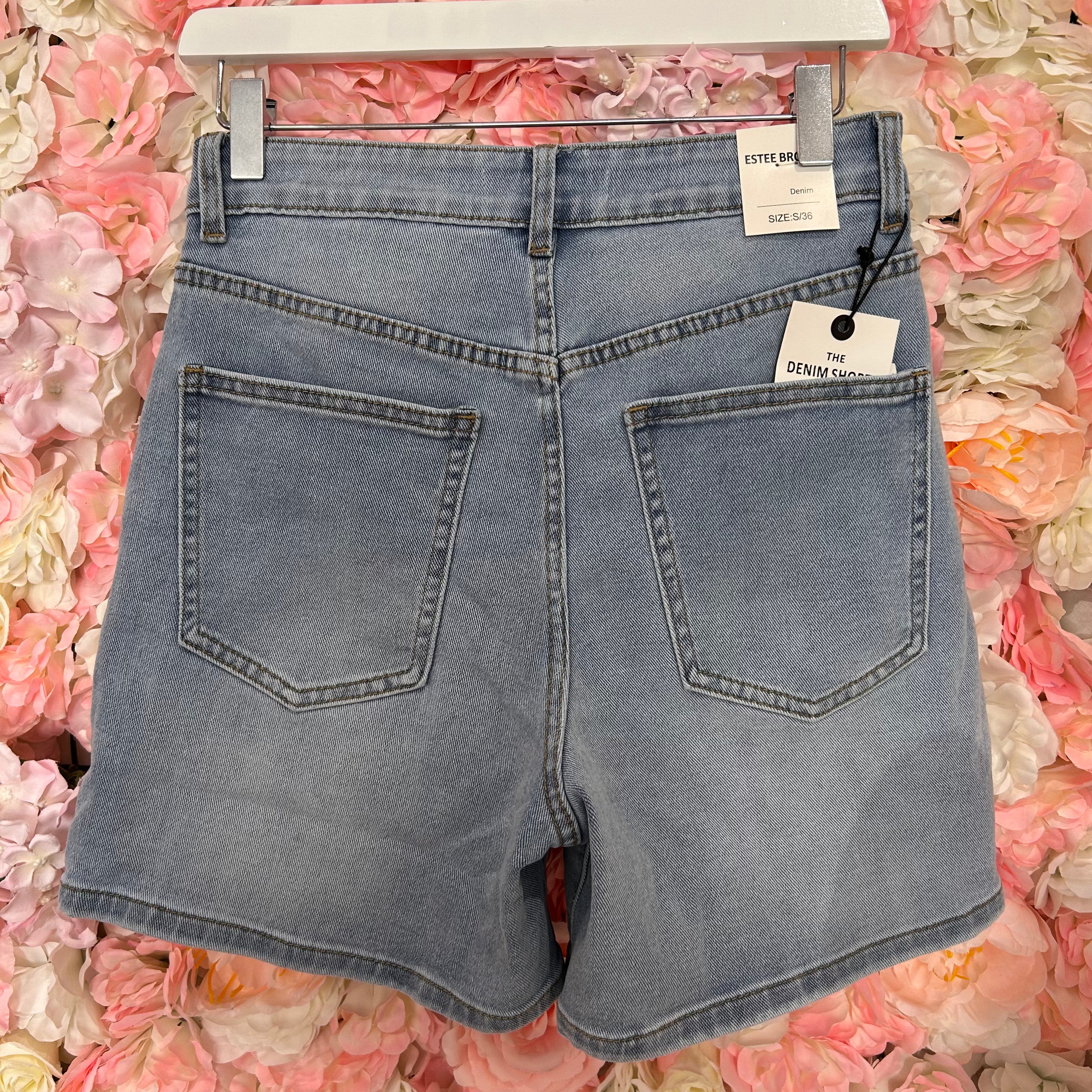 Short Esmee