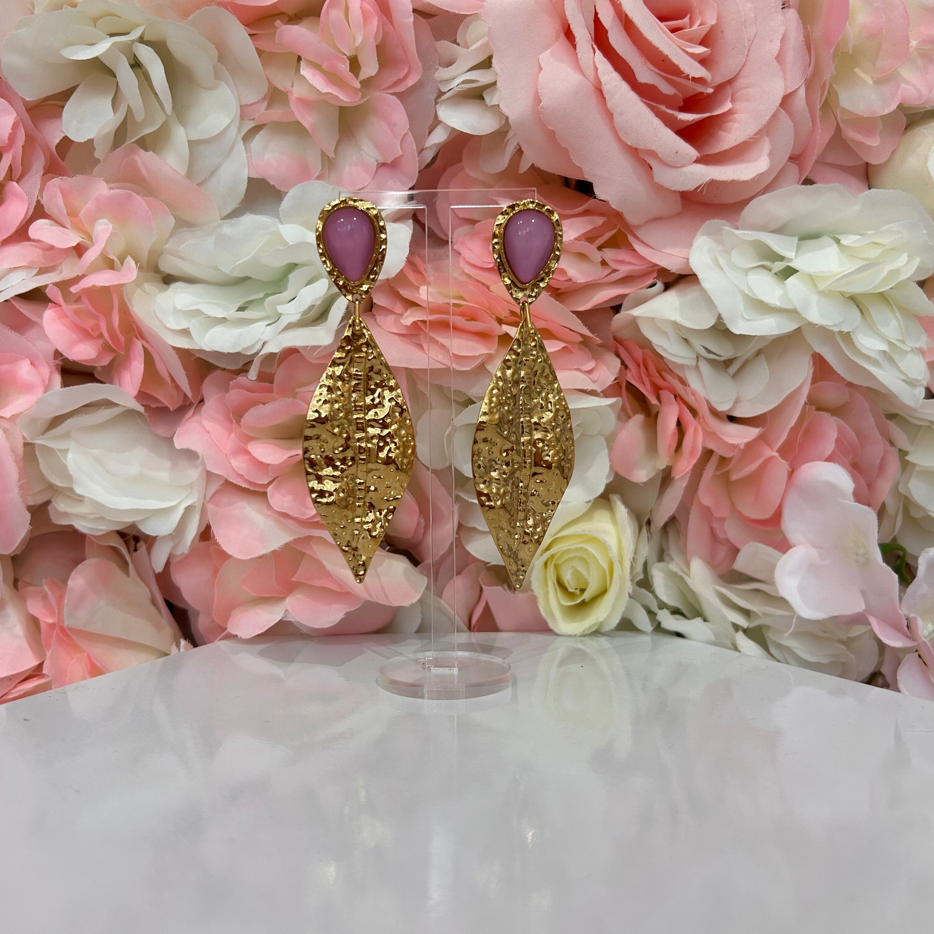Boucles feuilles martelées